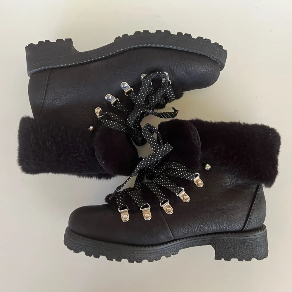 J.Crew Black Leather Nordic Winter Boot, size 9